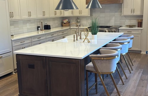 Forest Hills House | Spacious 5-bedroom house with a gourmet kitchen and AC in welcoming Nashville