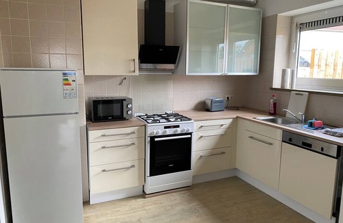 Schwarzenmoor House | Haus Schwarzenmoor - vacation home/mechanic's accommodation centrally located in Herford