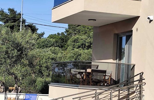 Polichrono Apartment | Casa Helone
