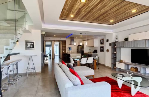 12th Street Apartment | Icono luxury PH by Booking Guys