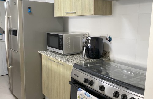 El Palmar House | 2-bedroom family-friendly house in Las Lajas-Chame with backyard and small pool.