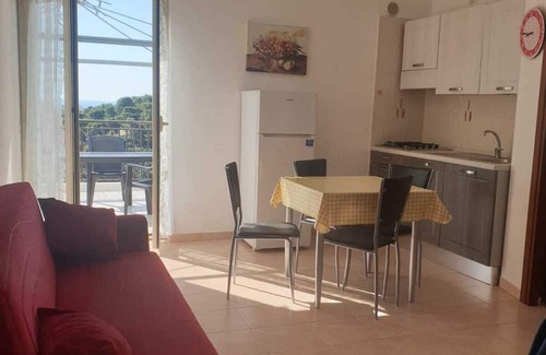 Chiesiola Apartment | Two-room apartment 550m from the sea with sea view terrace