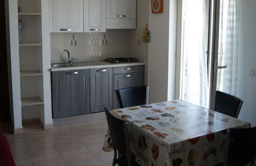 Chiesiola Apartment | Two-room apartment 550m from the sea with sea view terrace