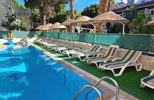 Icmeler City Center Apartment | Babadan Butik Otel