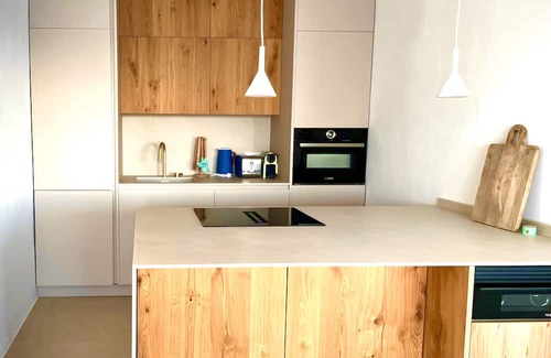 Arenal d'en Castell Apartment | Apartment 'Poblado Marinero' with Balcony, Wi-Fi and Air Conditioning