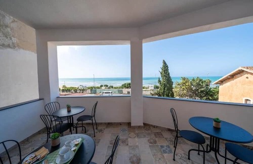Porto Empedocle Apartment | La terrazza della Scala