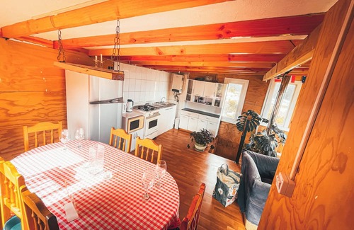 Bahia Mansa Cabin | Cabaña Rio, comfortable cabin with beautiful ocean view
