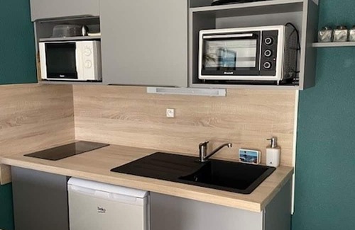 Barbatre House | Cottage in Barbâtre near beach, pets allowed, 2-4 ppl.