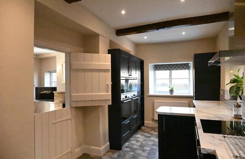 Brackley Cottage | Cute Cottage on the edge of the Cotswolds and close to everything