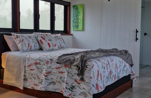 Rum Jungle Bed & Breakfast | Escape to a world where luxury meets nature! On the doorstep to Litchfield NP.