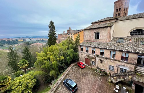 Siena Apartment | Fresco Suite