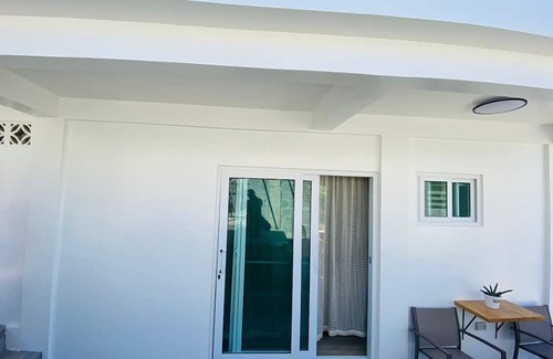 Mindoro House | Villa Bor a Mar - Holiday home "A"