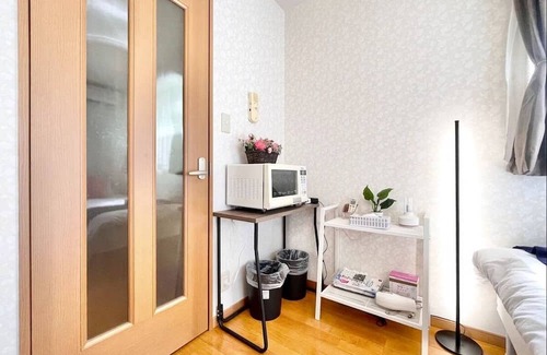 Okubo Apartment | Takadanobaba 305, centrally located in Shinjuku-ku.