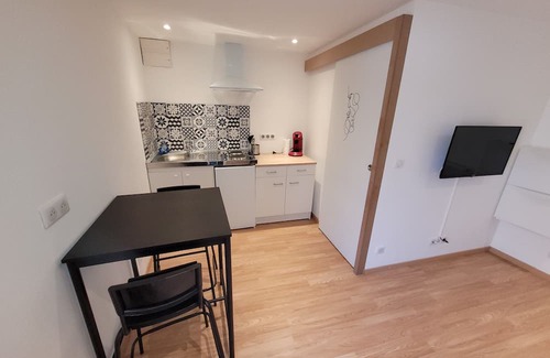Aigueblanche Apartment | Small Studio Centre Village