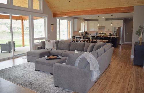 Lake Stevens House | 3-bedroom house with AC in Lake Stevens