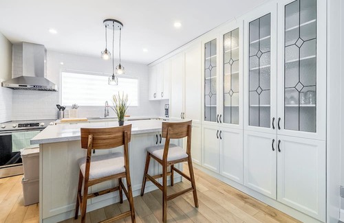 Greenfield Park House | Comfy/New 3 BDR house near DT,Hospital,2 parking