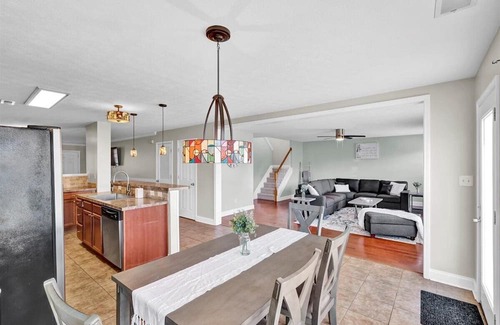 Buechel House | Amazing 4-bedroom house in Louisville near golf club