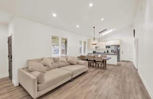 Rancho Cucamonga House | Charming 3-bedroom house with AC, WiFi in lovely Rancho Cucamonga
