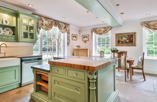 Alkborough House | Manor in Alkborough with Private Hot Tub