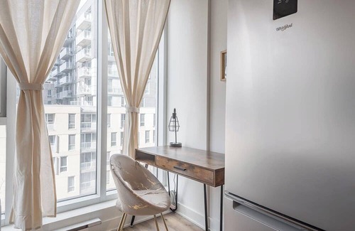 Shaughnessy Village Apartment | Concordia- 100 Walkscore-Comfy