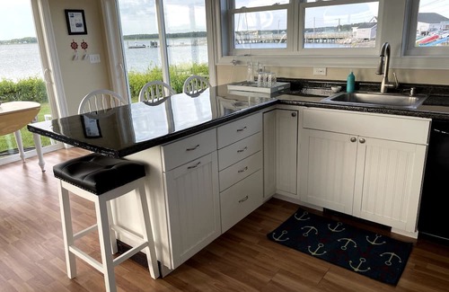 Scarborough Cottage | The Anchorage Cottage, Pine Point Maine, offers a wonderful vacation experience