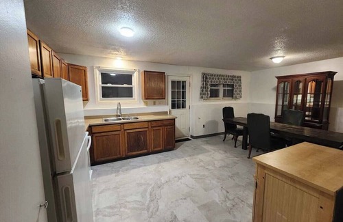 Winooski Apartment | Charming 2-bedroom apartment with WiFi, AC in pleasant Winooski
