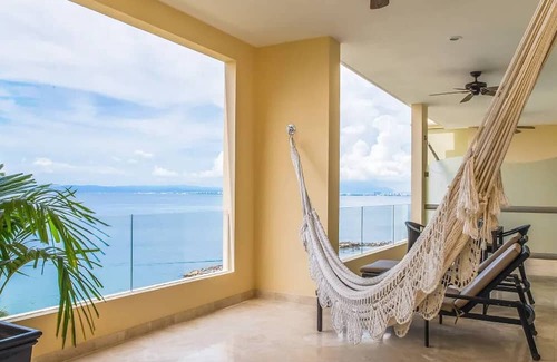 South Shore Hotel Area Apartment | Garza Blanca Puerto Vallarta: 5-Diamond 1 Bedroom Suite