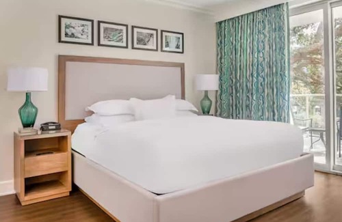 Hilton Head Island Resort | Perfect Family Friendly Beach Stay-Ocean Oak Resort by Hilton-2 Bd. Oceanfront
