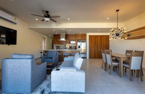 Libertad Apartment | New 3 BD Condo with Pool & Gym