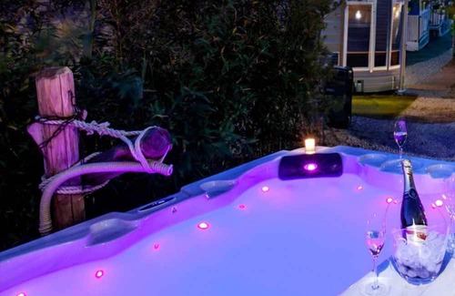 Cap d'Agde House | Camping 4 étoiles - Parc aquatique - ccaffgg