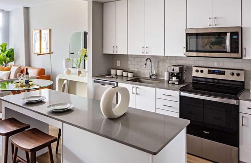 Little Italy Apartment | National at Harbor East