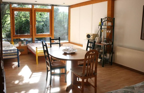 Hoehr-Grenzhausen Apartment | Comfortable, spacious apartment - 6-bed apartment