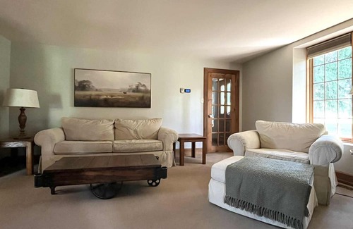 Guelph/Eramosa Cabin | Hidden Acres