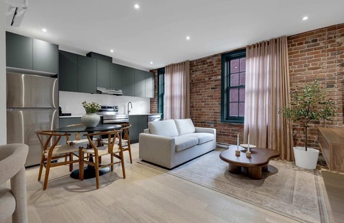 Cite Multimedia Apartment | Mercer-1 Bedroom+Sofa Bed-Free parking