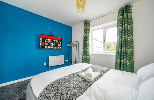 Batley Apartment | F1TR Luxurious & Comfy Stay