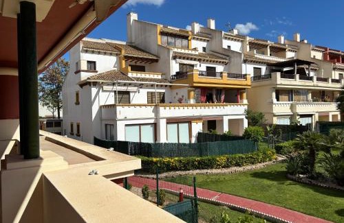 Costa Esuri Apartment | Apartamento Marina Esuri Playa y Golf