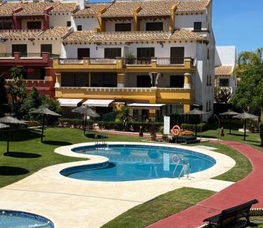 Costa Esuri Apartment | Apartamento Marina Esuri Playa y Golf