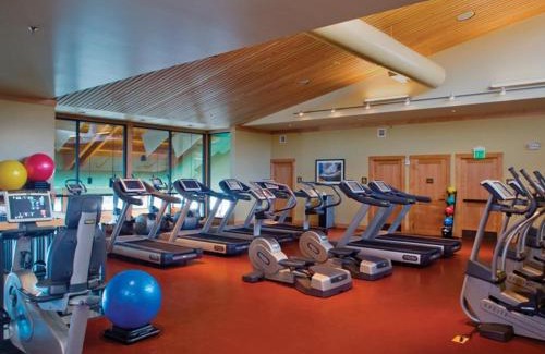 Cle Elum House | Suncadia 6 Bdrm home with hot tub, game room, and pet friendly
