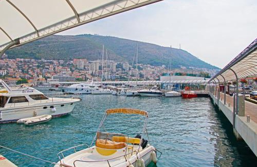 Dubrovnik Boat Rental | Marina Frapa Dubrovnik