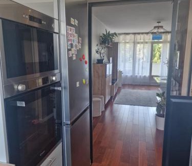 Savigny-sur-Orge Apartment | Appartement équipé, calme et lumineux avec Parking inclus