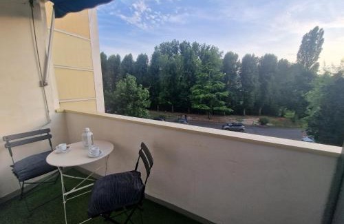 Savigny-sur-Orge Apartment | Appartement équipé, calme et lumineux avec Parking inclus
