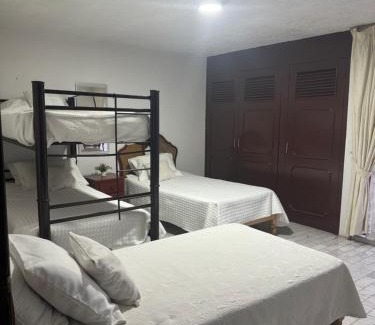 Providencia House | Casa en Jardines Providencia