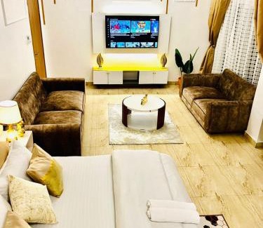Mikocheni Apartment | The Golden Gatehouse
