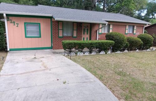 Tallahassee House | Cozy and quiet getaway retreat, Tallahassee, FL
