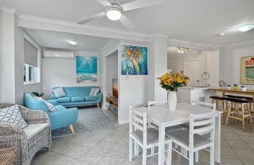 Malua Bay House | Beachside 2-Bed with Ocean Views & Alfresco Dining