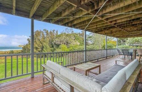 Malua Bay House | Beachside 2-Bed with Ocean Views & Alfresco Dining