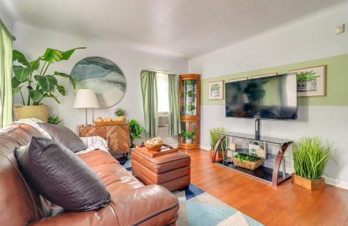 Detroit House | Charming and Pet-Friendly Home in Detroit with Yard!