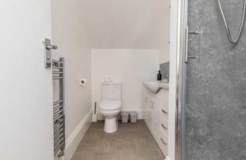 Bradley Stoke House | Dove Court Travel Lodge 6 - Top Floor Double Bedroom