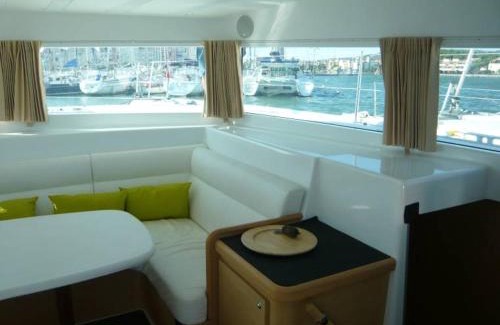 Saint-Gilles-Croix-de-Vie Boat Rental | Maol