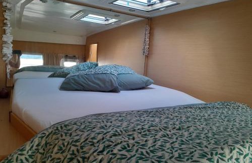 Saint-Gilles-Croix-de-Vie Boat Rental | Maol